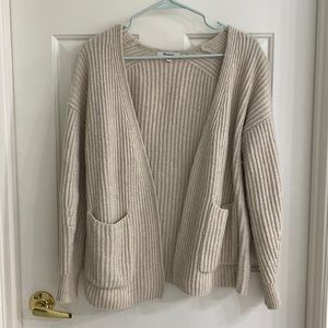 Madewell fall oversized boxy cardigan. Length 27 inches.